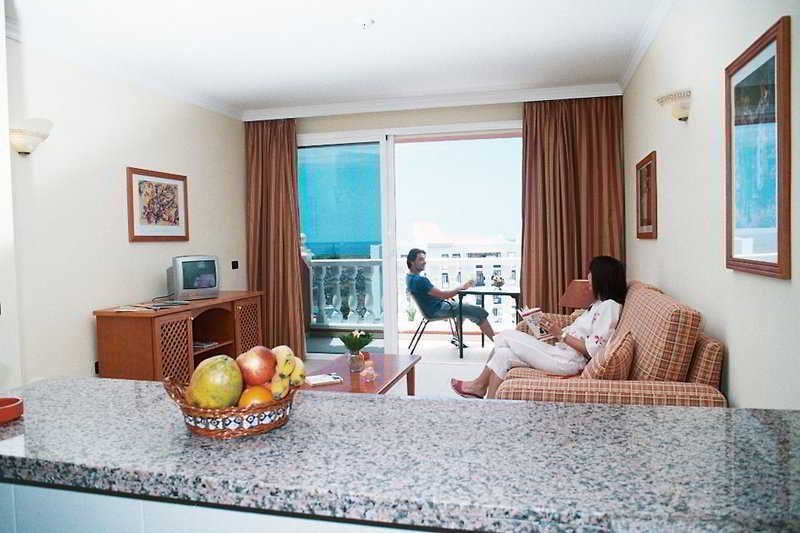 Apartamentos Callaomar Каляо Салвахе Екстериор снимка